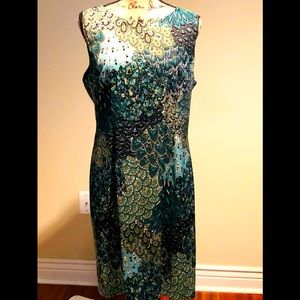 CONNECTED Apparel, Dress